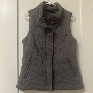 Athleta Quilted Puffer Vest - Size Medium